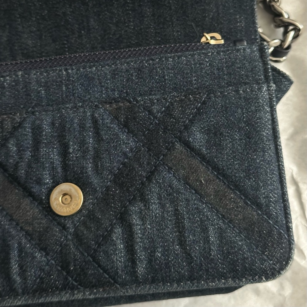 Chanel Denim Quilted Chanel 19 Wallet On Chain WOC Blue Shoulder Bag Crossbody - Picture 7 of 11